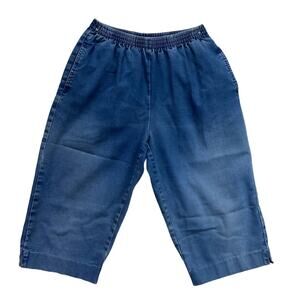 Alfred Dunner Blue Denim Elastic Waist Pull On Capri Jeans Pockets 10 Petite